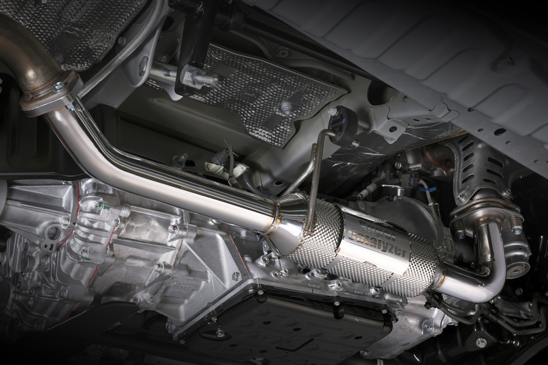 DPF 触媒 キャタライザー リビルト 17410-30240 トヨタ ハイエース レジアスエース KDH201 KDH211 保証付 車検 エンジン  修理 : 富士オートパーツ ヤフー店 - 通販 - Yahoo!ショッピング